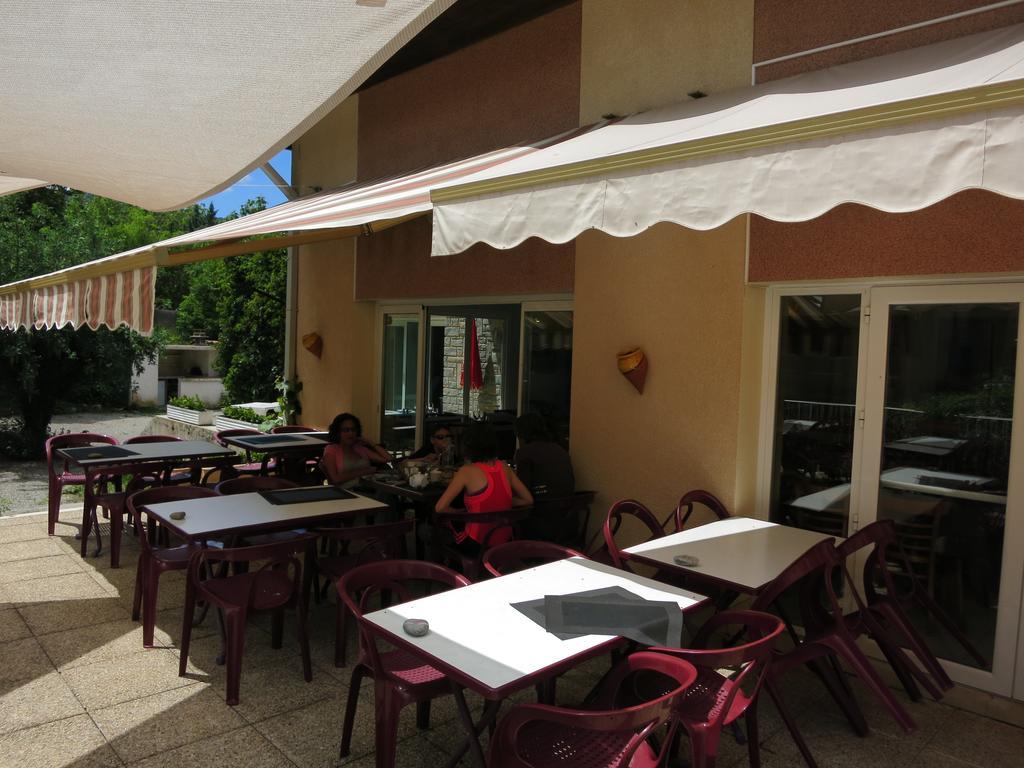 Hotel Le Pidanoux Saint-Julien-du-Verdon Exteriér fotografie
